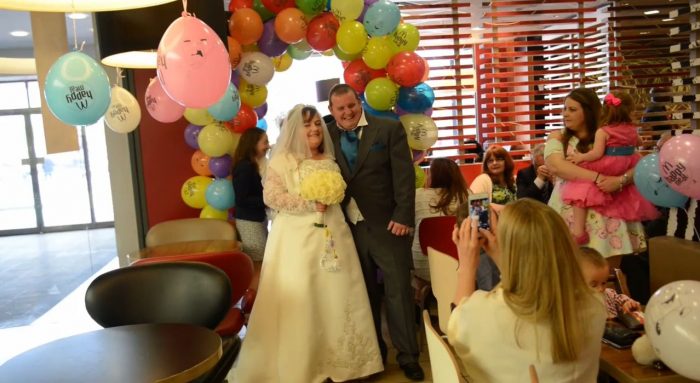 mariage au mcdonalds